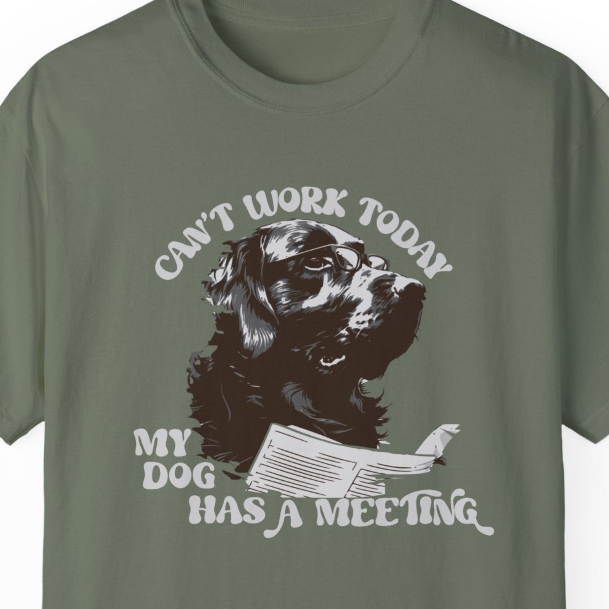 Funny T-shirt About Work Moss Front